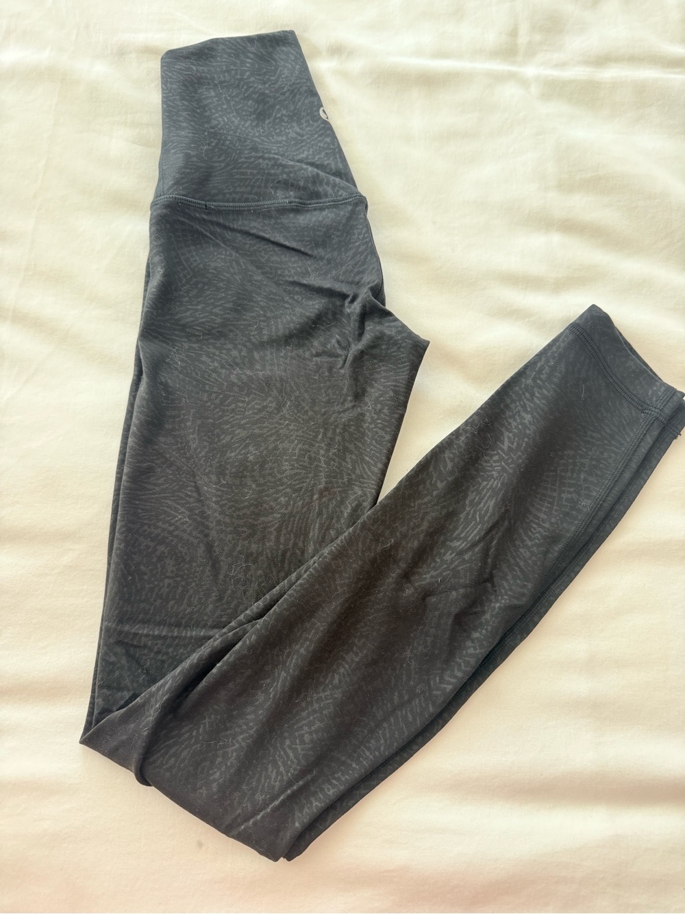 lululemon athletica Black High-Rise Leggings with Subtle design